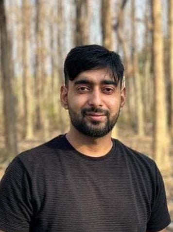 Hitesh, Move U Go yoga expert